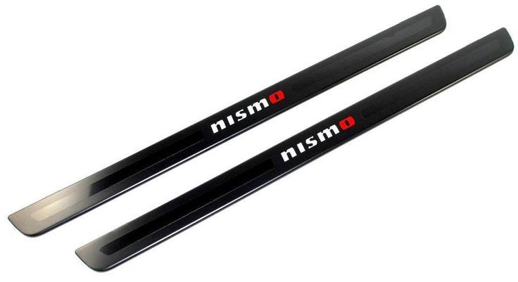 Coppia batticalcagni Nissan - KE9673VV00